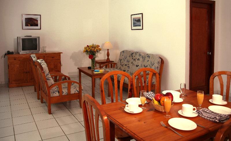 Apartamentos Playamar Puerto del Carmen  Exterior photo